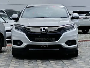 Honda Vezel 1.5 Hybrid 2WD 2019 Pearl