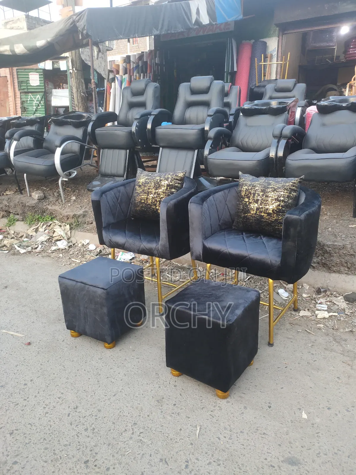 Small Pedicure And Manicure Seats
