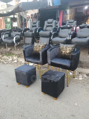 Small Pedicure And Manicure Seats