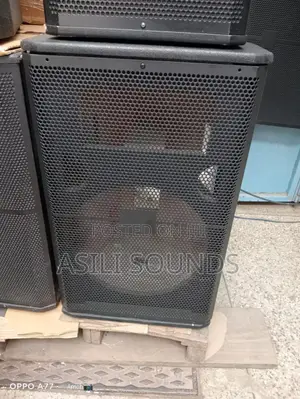 JBL Srx715 Professional Speakers