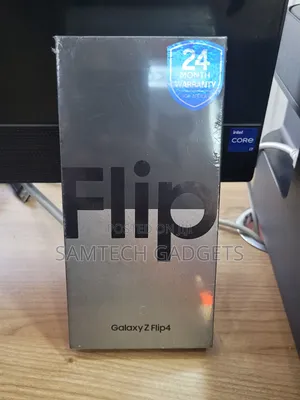 New Samsung Galaxy Z Flip4 256 GB Black