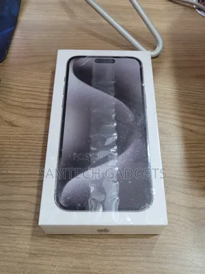 New Apple iPhone 15 Pro Max 256 GB Black