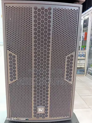 RCF Sub 708 as Ii Active Subwoofer