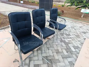 Modern Leather Visitors Chair