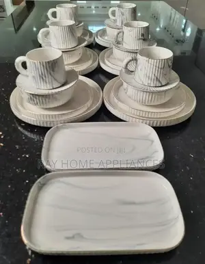 Elegant European Porcelain Dinner Set
32pcs Dinner Set