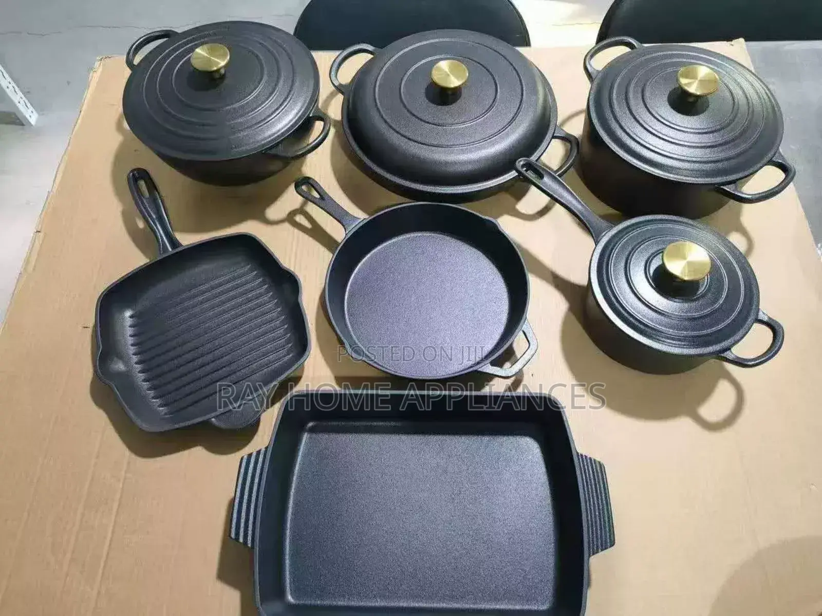 11pieces Cast Iron Cookware Colours Blue, Black,Red, Orange Grey