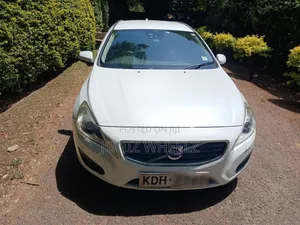 Volvo V60 2014 White