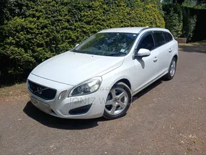 Volvo V60 2014 White