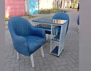 Blue Manicure Table Set With Two Stylish Chairs