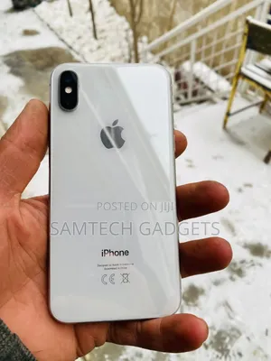Apple iPhone X 256 GB White