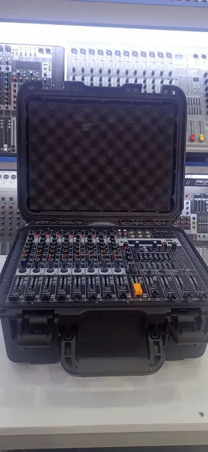 Yamaha Powered 8 Channel Mixer