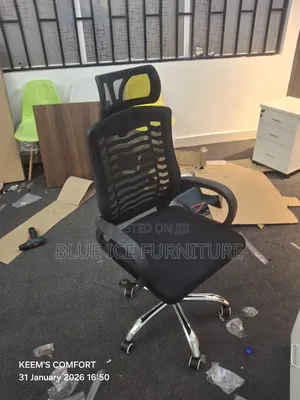 Adjustable Headrest Office Chair