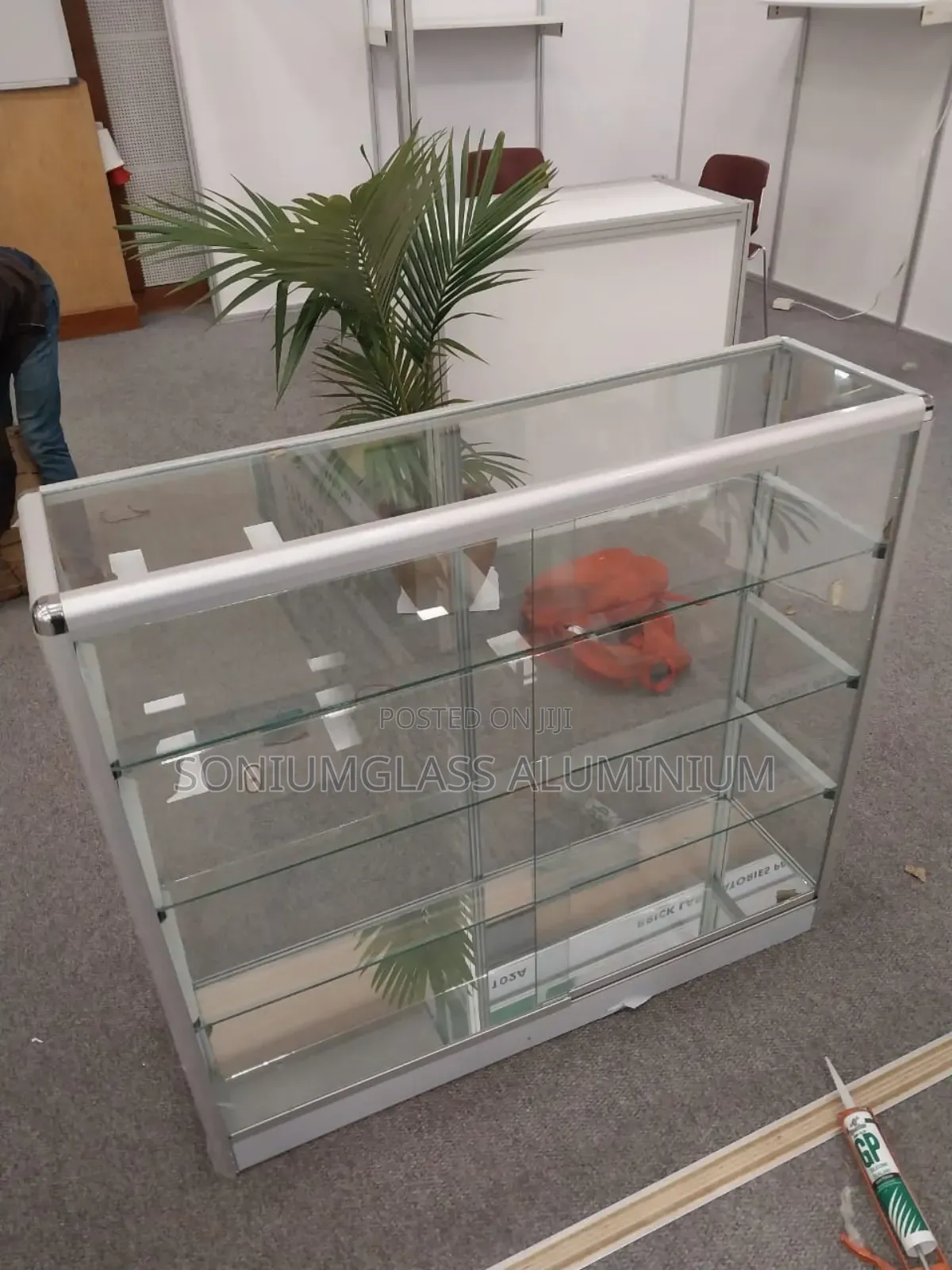 Glass Display