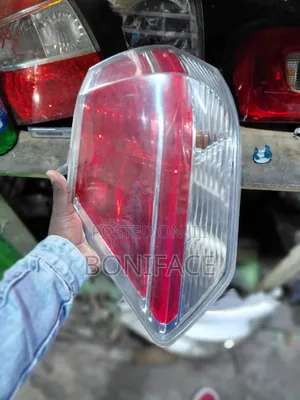 Taillight Nissan Extrail Nt32 Hybrid
