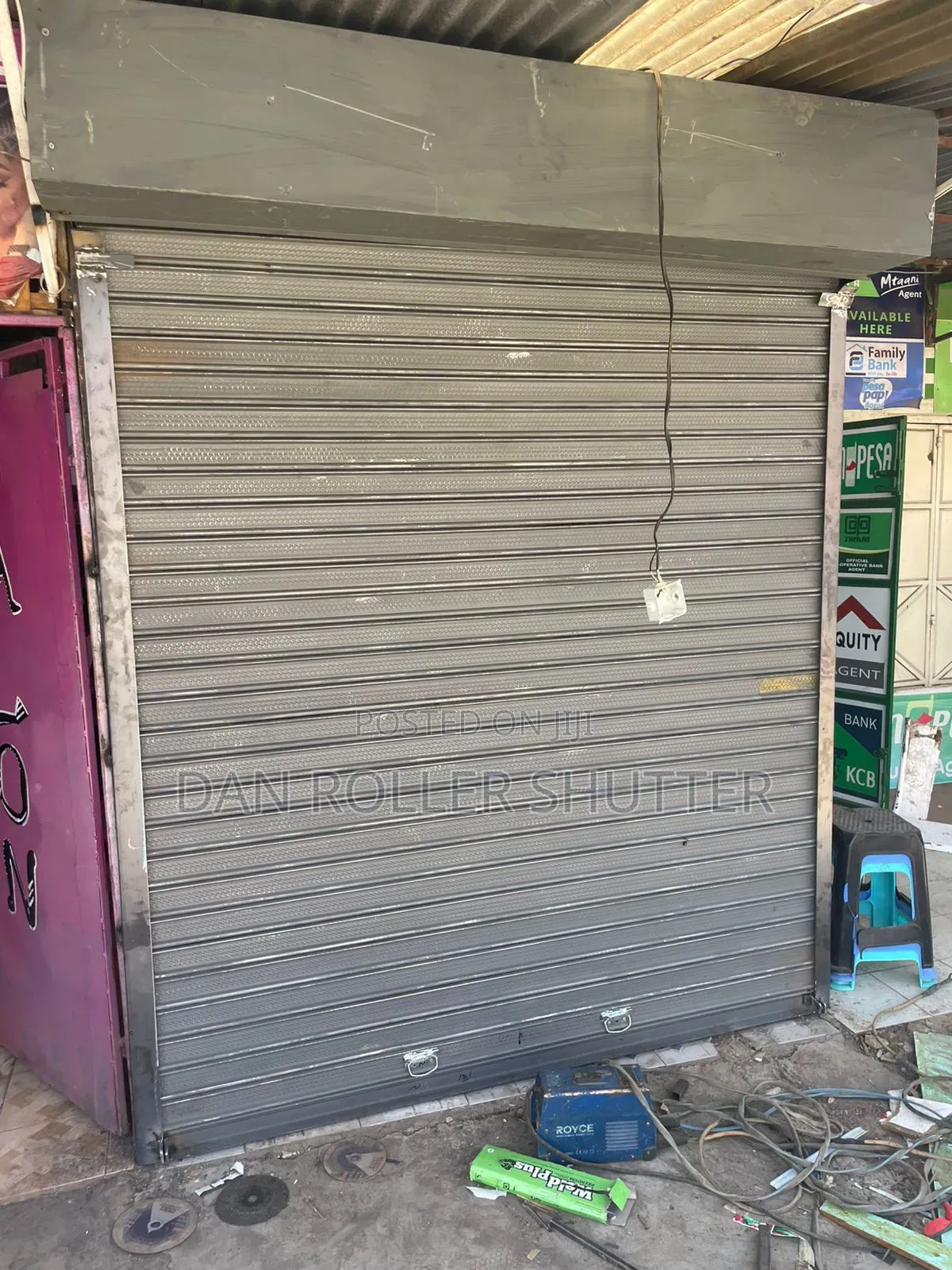 Long-Lasting Manual Roller Shutter
