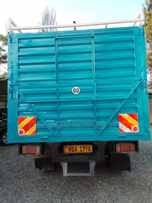 Isuzu I-Series 2007 White