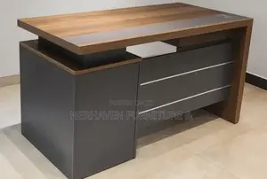 Executive 1.4 Metre Desk – Strong, Stylish Spacious