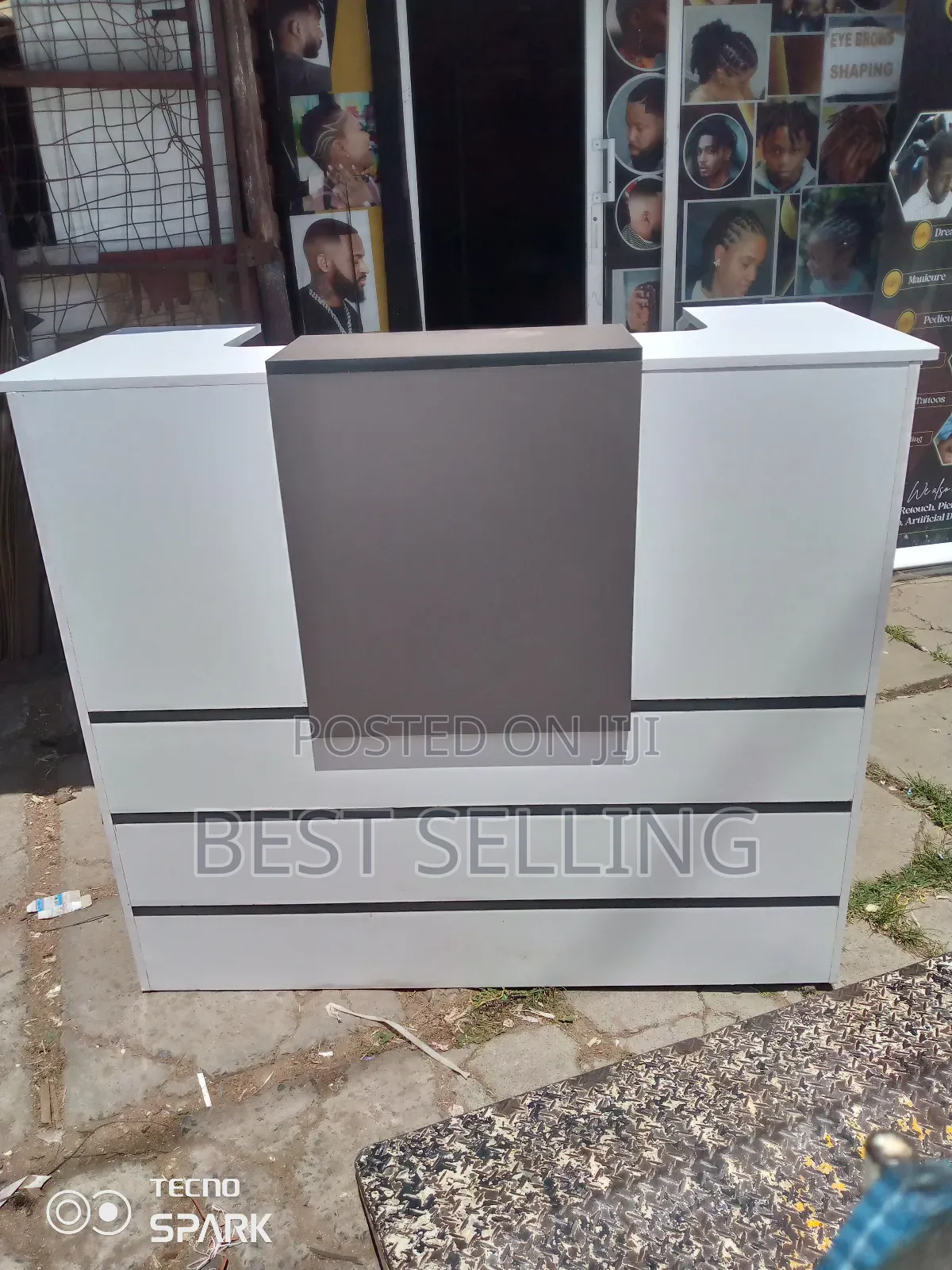 Classic 1.2m White Reception Desk
