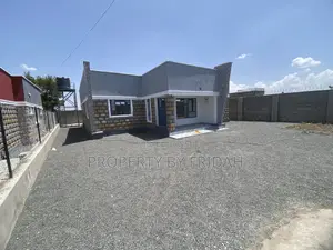 4bdrm Bungalow in Kitengela for sale