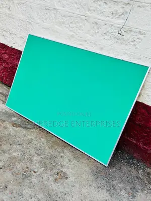 Locally-Made Pin Board||Notice Board on Sale.