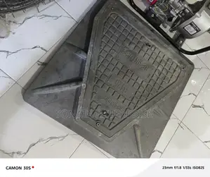 Rasintuff Triangular Manhole Cover