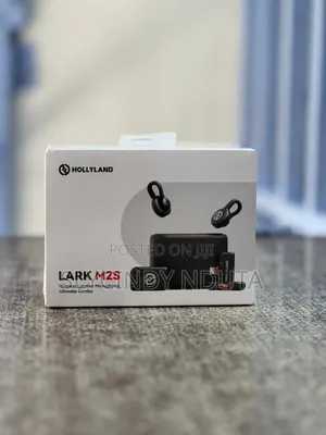 Hollyland Lark M2s Wireless Lavalier Microphone