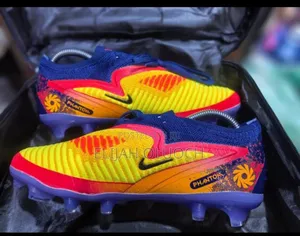 Nike Phantom Gx 6 Erling Haaland
Football Boots