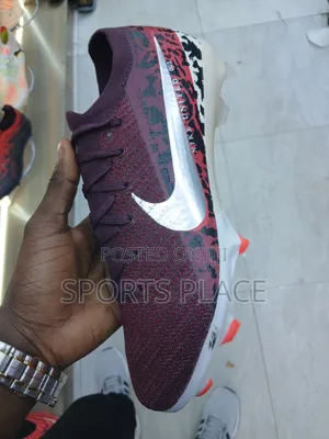 Air Zoom Burgundy Vapor16 2026 Soccer Cleats