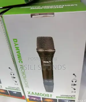 BNK 1800 Max Dynamic Wired Microphone.