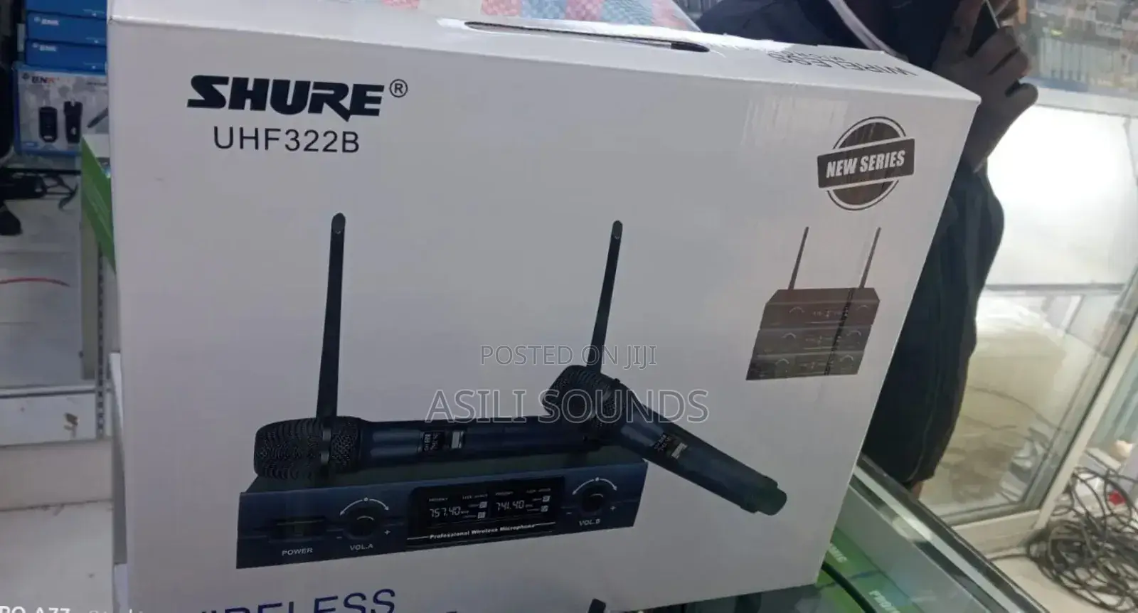 Shure Uhf322b Dual Wireless Microphone