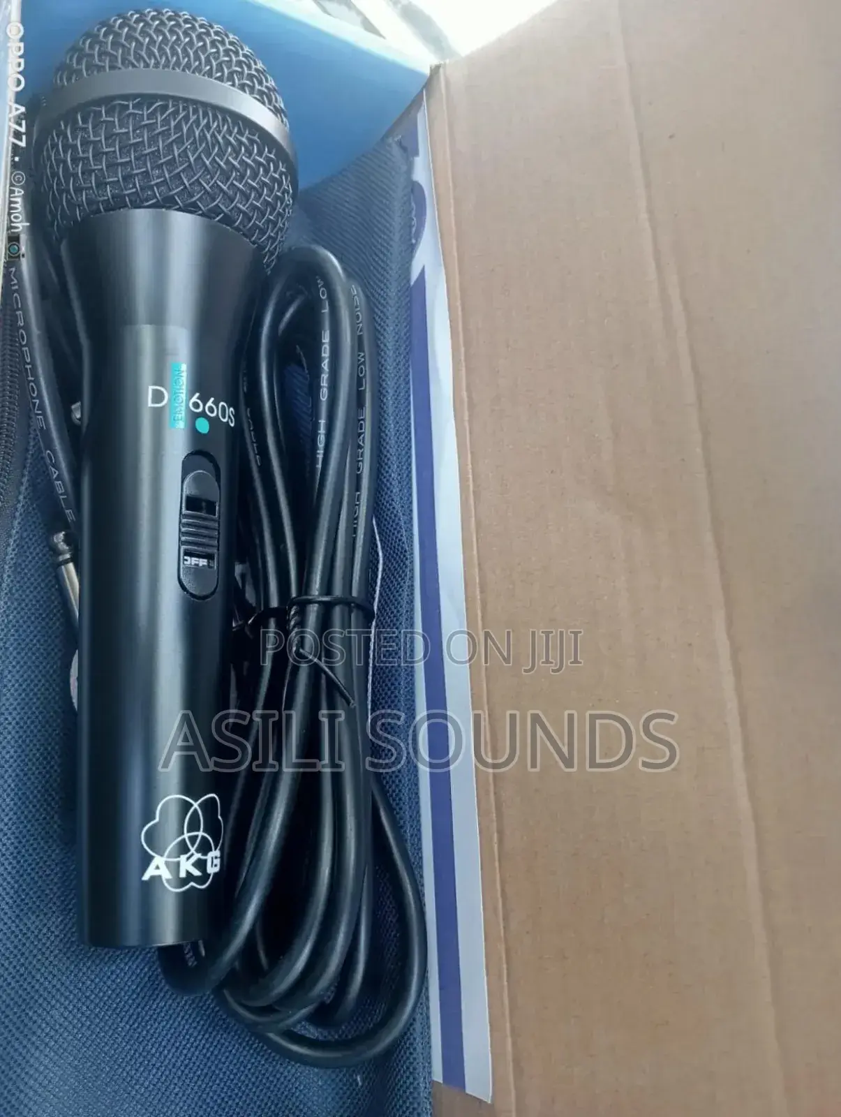 Akg D660 S Hypercardioid Dynamic Microphone.