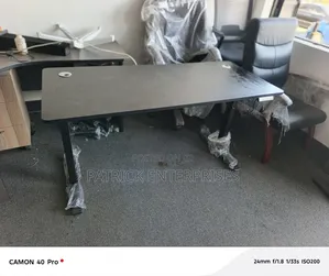 Imported Modern Motorists Electric Adjustable Desk 1.4 MTRS Black