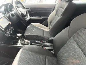 Suzuki Swift 2018 Silver