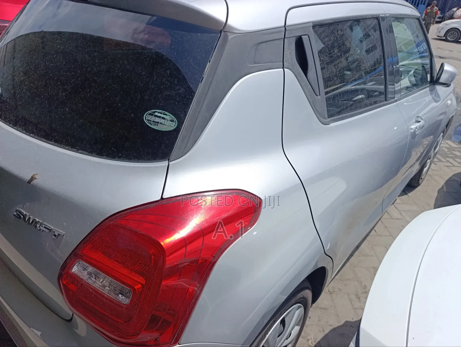 Suzuki Swift 2018 Silver
