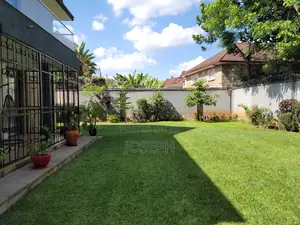 4bdrm Townhouse/Terrace in Garden Estate, Ridgeways for sale