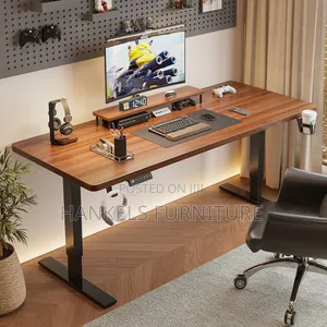 1.6 M Electric Height Adjustable Desk – Strong Smooth