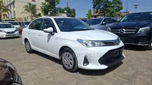 Toyota Axio 1.5 Hybrid 2WD 2018 White
