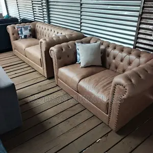 Classy Brown 5 Seater Chesterfield Sofa/