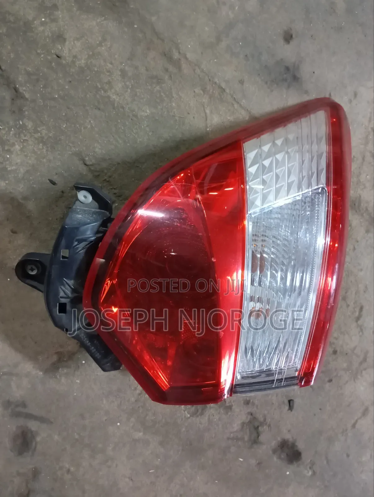 Vitz New Model Taillight