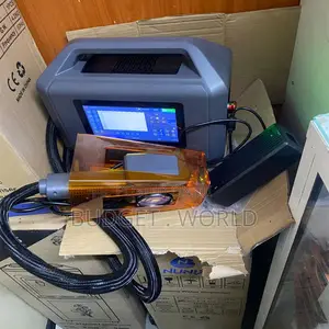. Professional Portable Fiber Laser Engraver 30w