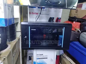 Cabinet 6u 600×450