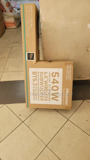 Hisense Hs5100 5.1-Channel Soundbar With a Wireless Subwoofer 540w