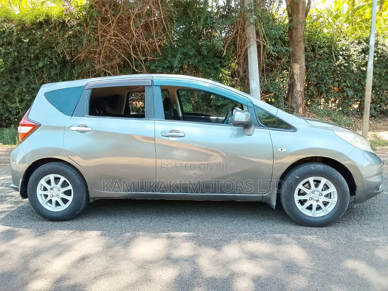 Nissan Note 2012 Gray