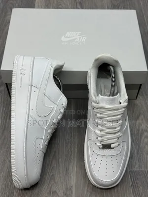 Airforce 1
Sizes 40 - 45. Free Delivery Within Nairobi County.