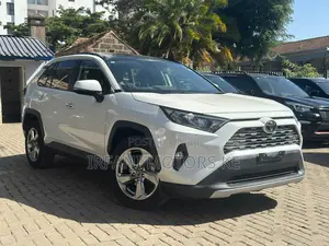 Toyota RAV4 2019 White
