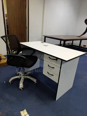 Office Chair With Table