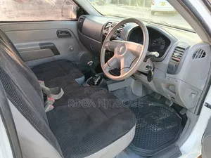 Isuzu D-MAX 2008 Off white