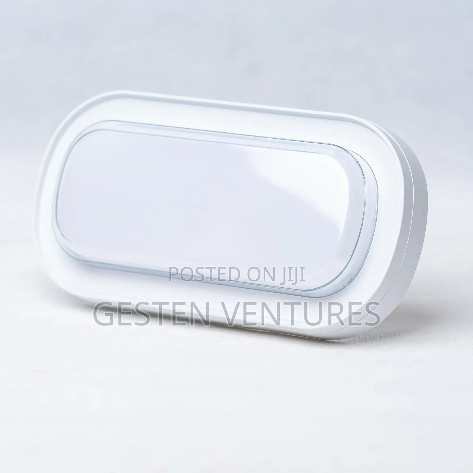 White Oval Led Weatherproof Bulkhead Light Yg5