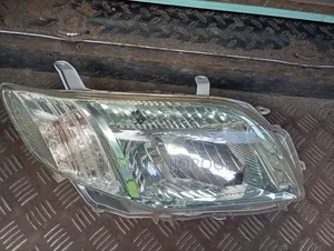 Fielder 2007 Headlight
