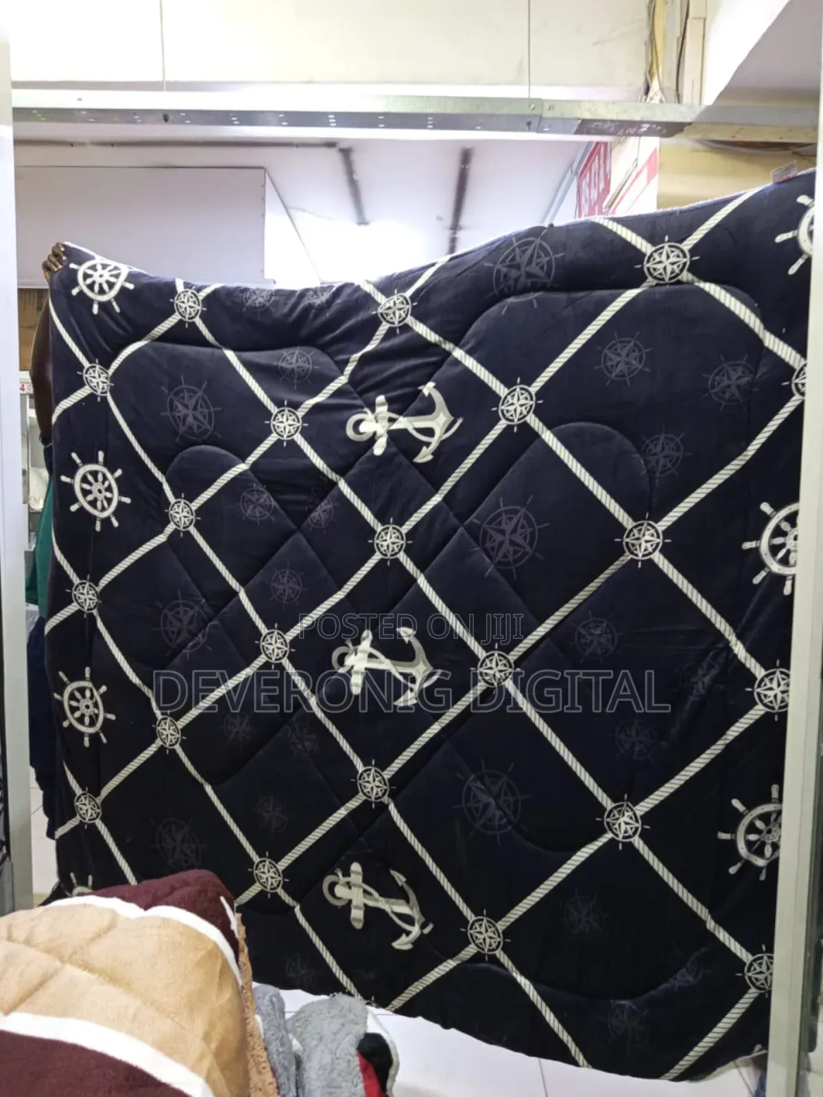 Single Woolen Duvets*
Size 5*6